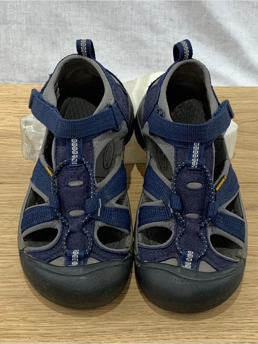 KEEN Venice H2 Kid’s Size 1 Hiking Waterproof Navy Blue Grey Sandals